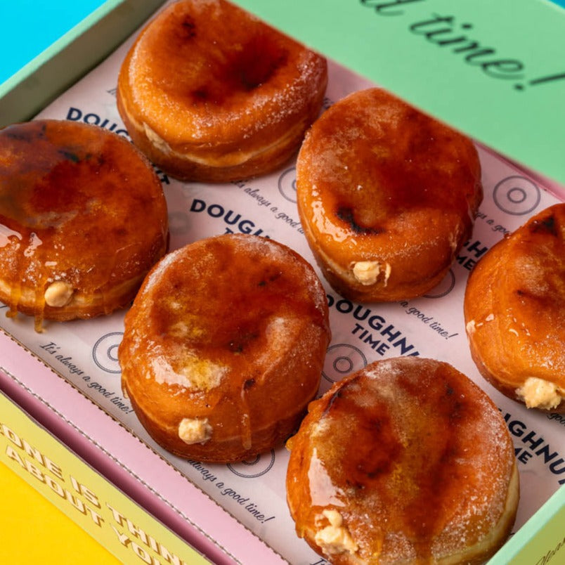 Crème brûlée donut gift box (VG)