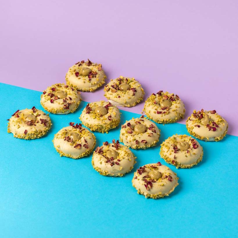 Caja de regalo de mini rosquillas "Rizz-tachio al horno" sin gluten (12 unidades)