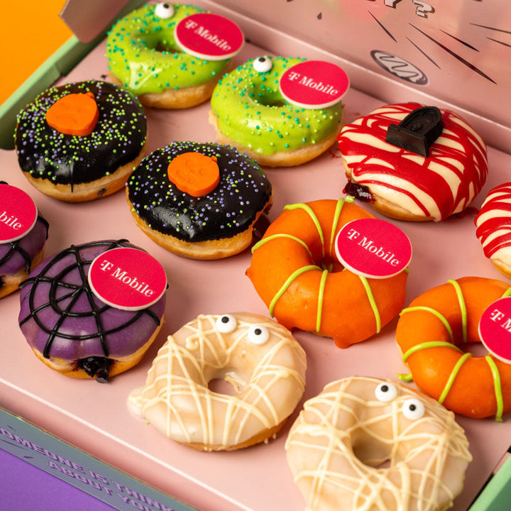 "Corporate Halloween" mini doughnut gift box with logo