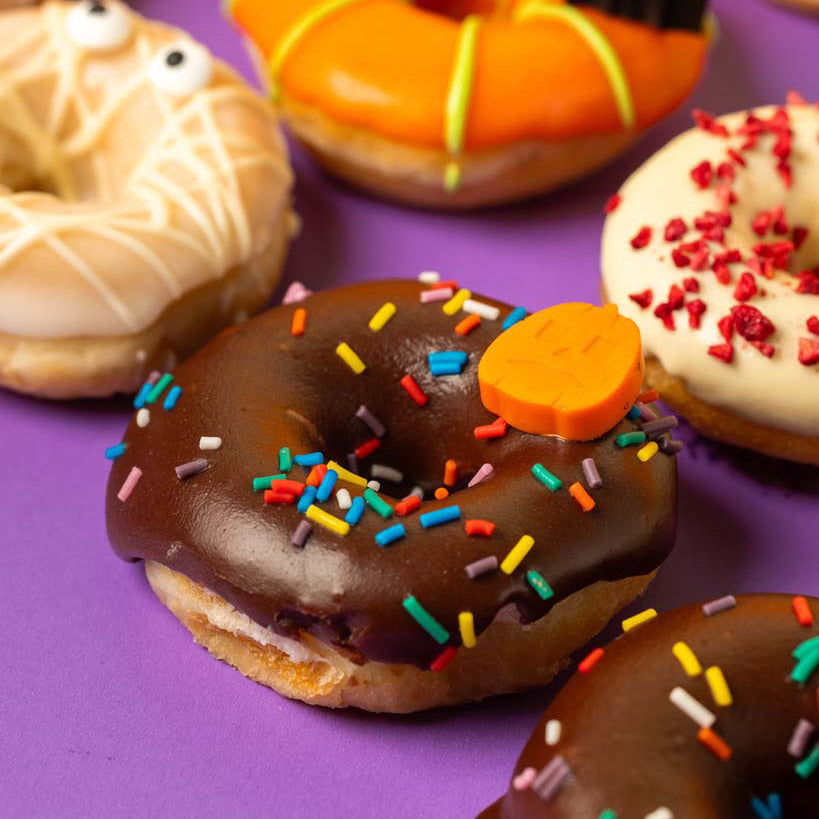 Gluten-free Halloween mini doughnut gift box
