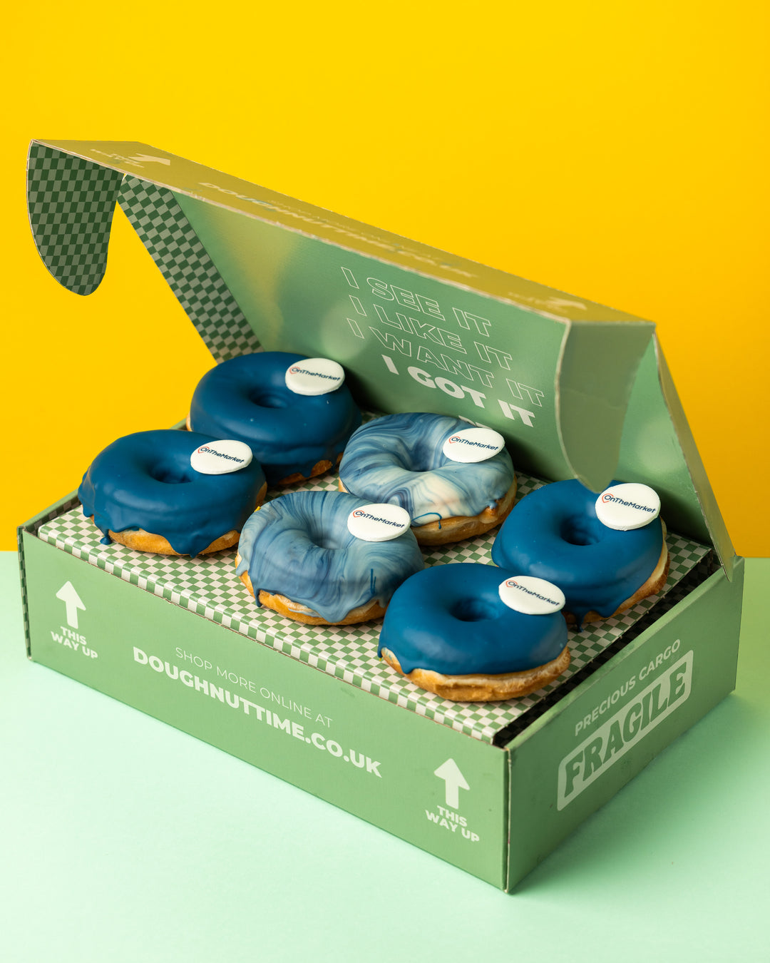 Custom Brandbox - 24 Mini-Donuts mit Logo und Firmenfarben (VG)