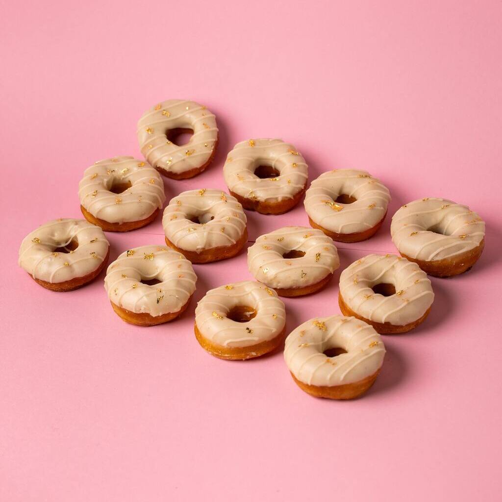 Halloween Office Box XL - 60 mini donuts con logotipo (VG)