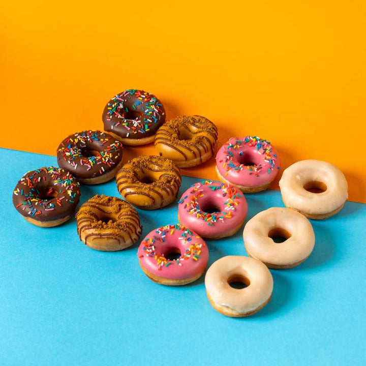 Caja de fiesta de mini-donuts XL - 60 mini-donuts