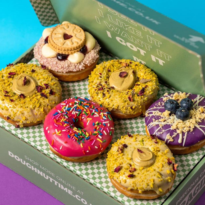 "Pistachio Paradise" donut gift box