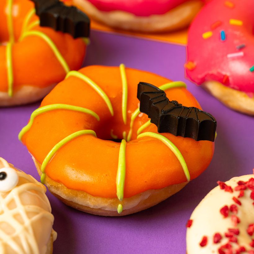 Gluten-free Halloween mini doughnut gift box