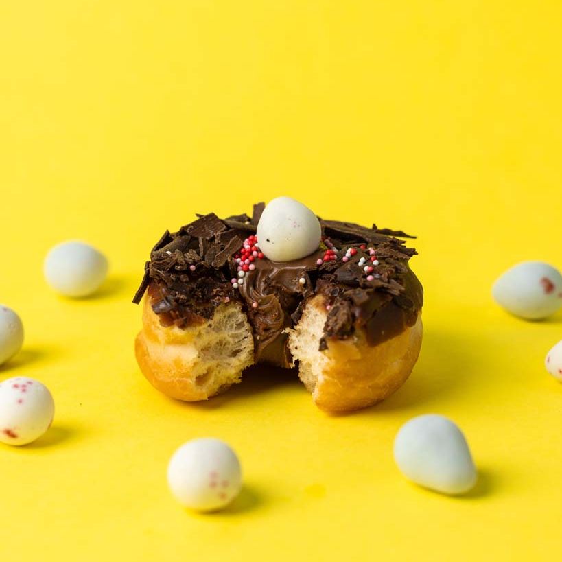 Mini-donut "Spécial Pâques" boîte cadeau (12 pièces)